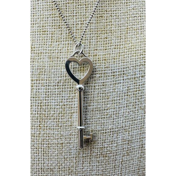Tiffany & Co Elegant Large Sterling Silver Open Heart Key Pendant Only W/Box - Picture 6 of 13